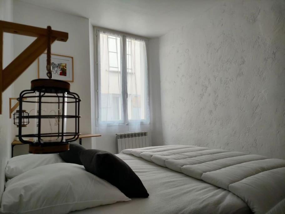 Appartement Au Coeur Du Village Sisteron Extérieur photo