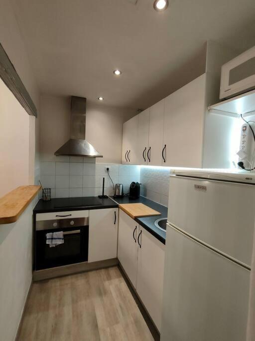 Appartement Au Coeur Du Village Sisteron Extérieur photo